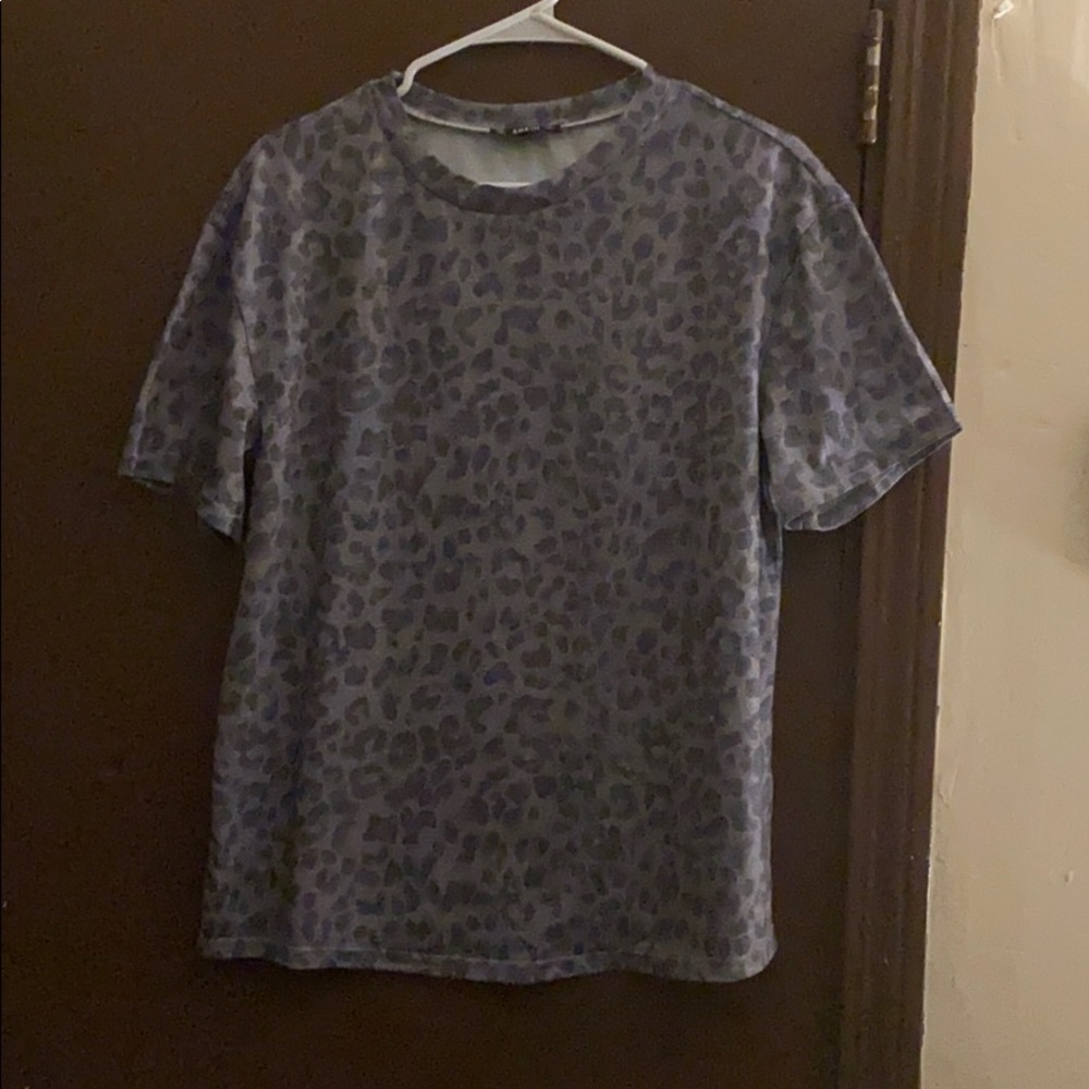 😎 Leopard/cheetah shirt